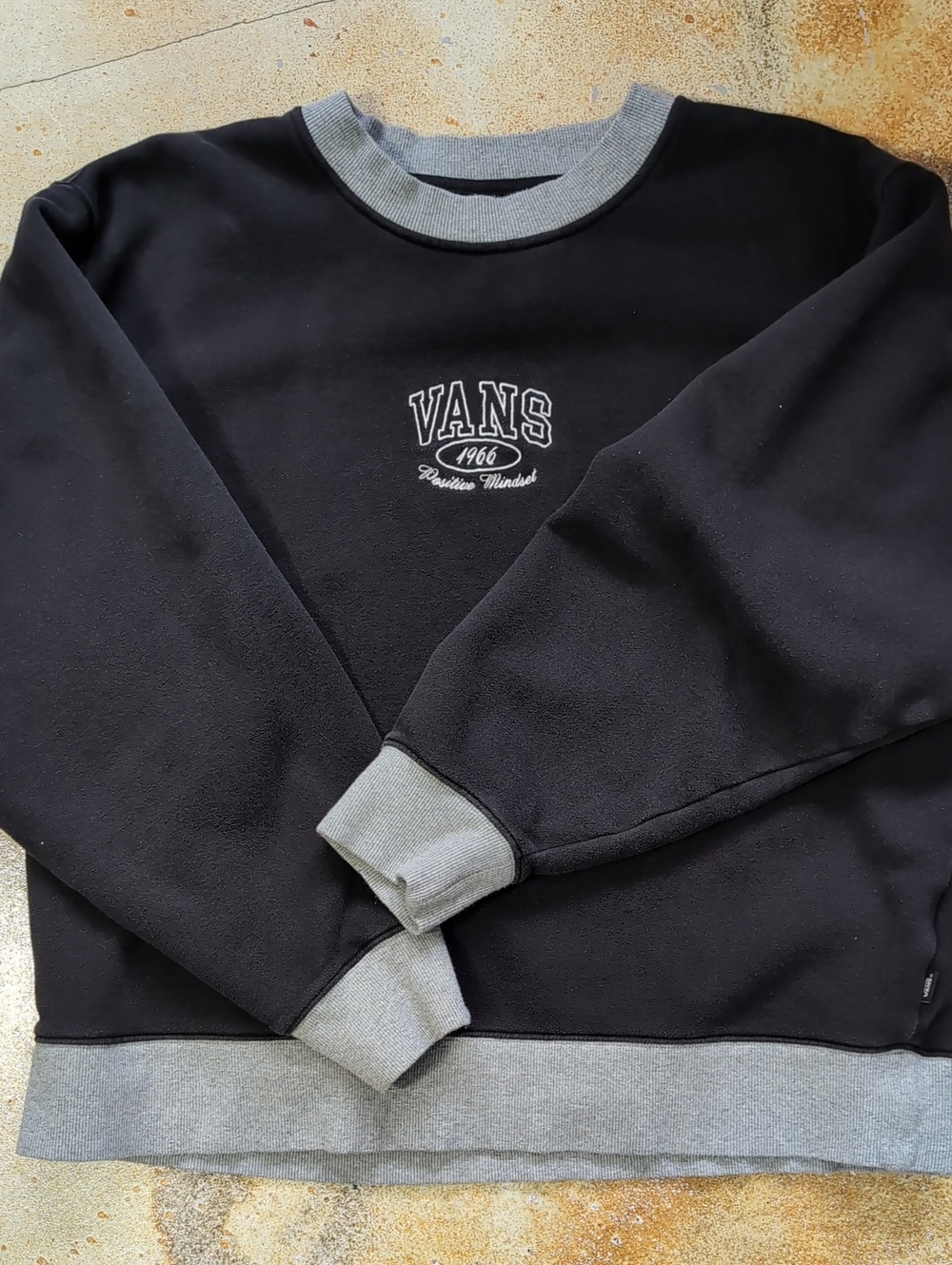 Vans Black Crewneck Positivity Sweatshirt with Gray Trim Size XL